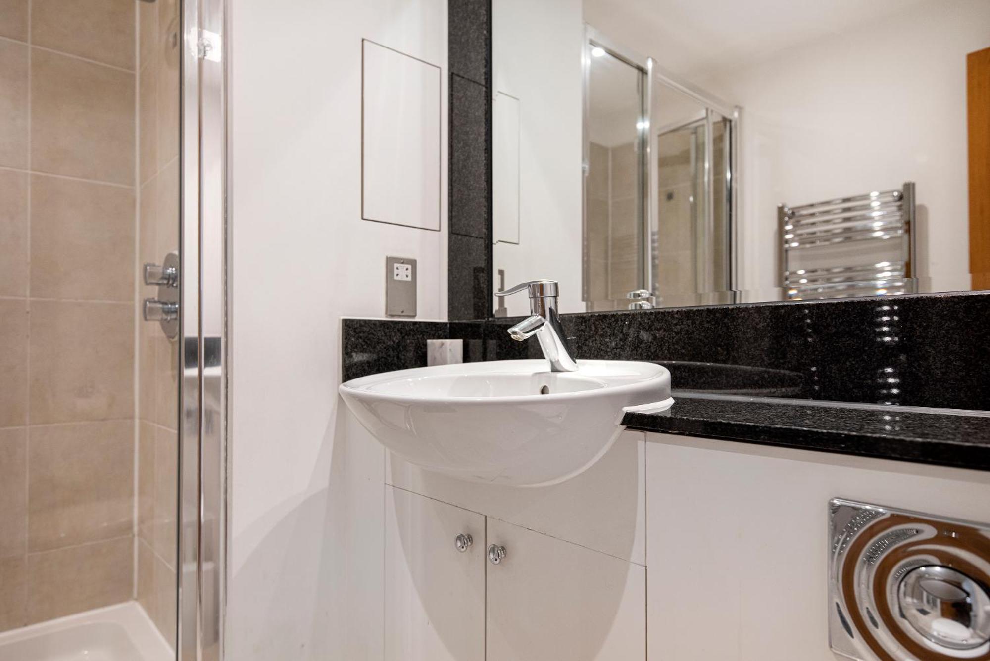 Central 2 Bed With Large Terrace Londres Exterior foto